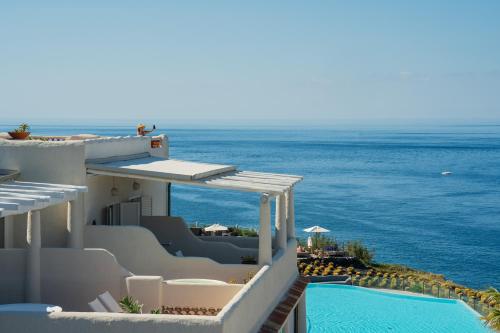 421872034 Therasia Resort Sea and SPA - The Leading Hotels of the World
