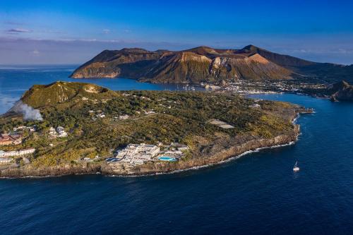 421872394 Therasia Resort Sea and SPA - The Leading Hotels of the World
