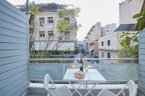 One-Bedroom Apartment image 2