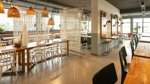 Restaurant, Hotel Sand in Timmendorfer Strand City Center