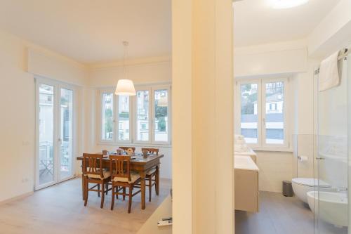One-Bedroom Apartment image 3
