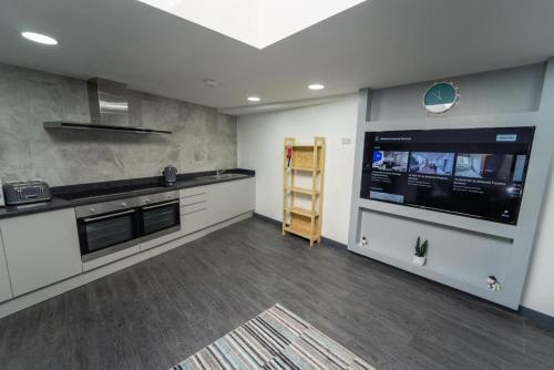 Fully Serviced studio available close to the city, Birmingham (photo 10)