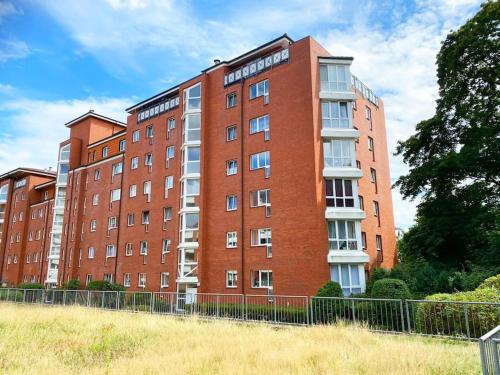 Hotelli välisilme, 4 Zimmer Wohnung mit 6 Betten nahe Hamburg in Glinde