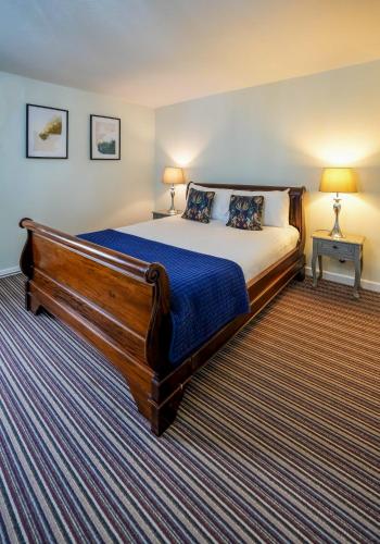 White Lion Hotel - image 13