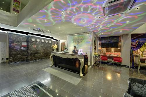 Lobby, Arenaa Batik Boutique Hotel near Universiti Islam Antarabangsa Cawangan Kuantan
