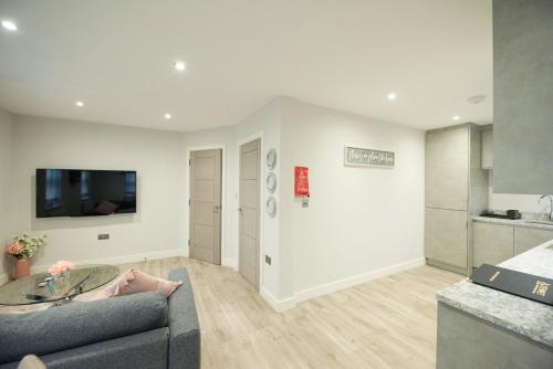 Chester House Room Type - One-Bedroom Apartment
