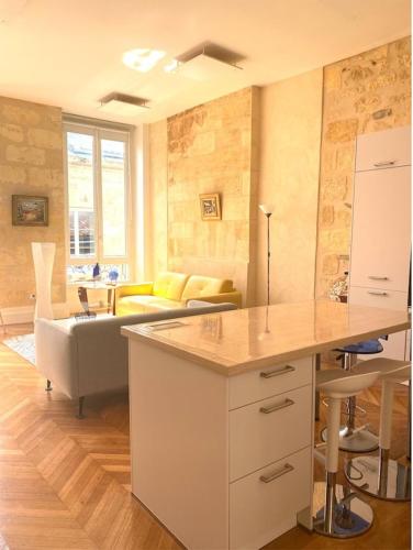 Fantastic 3-Room apartment heart of les Chartrons - Bordeaux, Bordeaux (Foto 9)