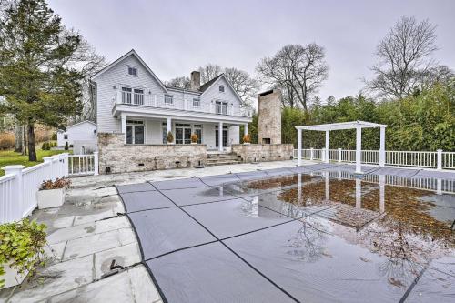 Shelter Island Retreat with Outdoor Pool!