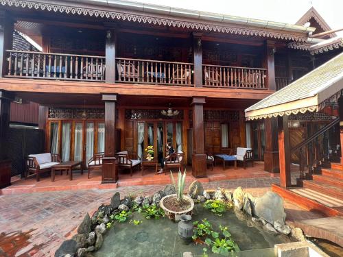 Chaluenxay Boutique hotel