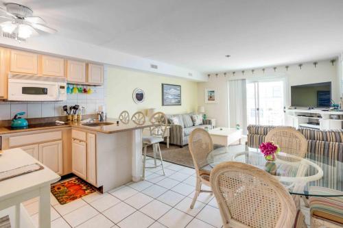 Marylander Condominiums, 90 steps from the beach