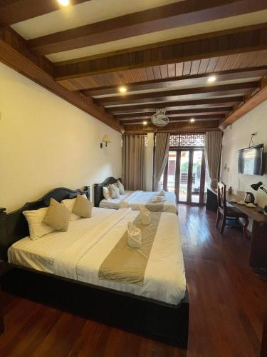 Chaluenxay Boutique hotel