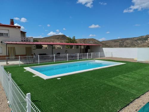 Casa en zona rural a 200 m de Ariño (Teruel)
