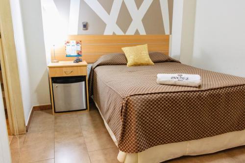 1 queen bed, 2 double beds