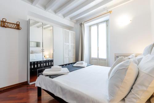 Milan Retreats Duomo Carrobbio Room Type - One-Bedroom Apartment - Via del Torchio 14