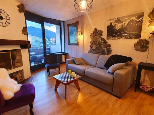 Appartement 2 pièces avec garage à La Clusaz, ski au pied - FR-1-459-169 - L'Étale