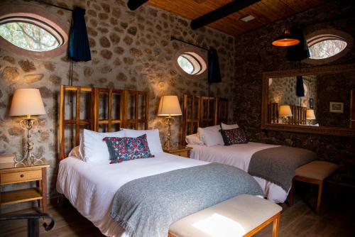 422025262 Nirvana Restaurant & Retreat