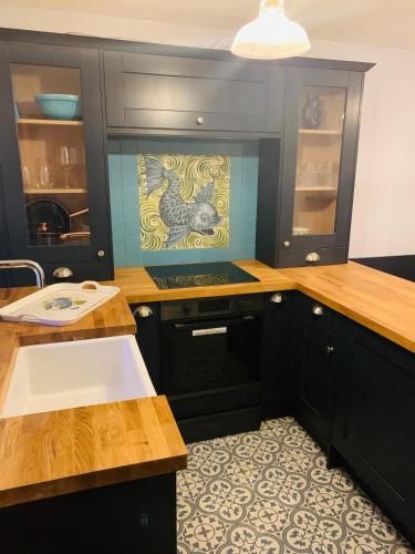 keuken, White Horses Anglesey in Niwbwrch