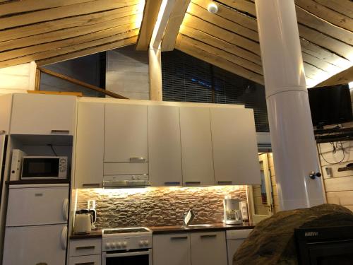 Loma-asunto Kaarna, Kalajärvi (Loma-asunto Kaarna, Kalajarvi) in 佩賴塞奈約基