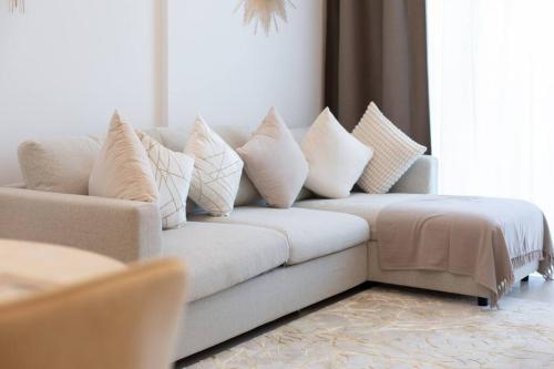 BNew Chic 1BR Apt Near Trump Golf w Pool and Gym, Dubai (foto 6)