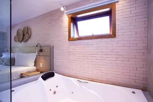 ห้องน้ำ, Hotel Praia do Portinho in หาดเฟย์ติเซย์รา