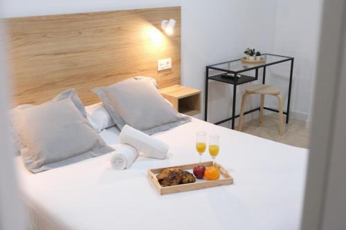 Quad room, shared bathroom