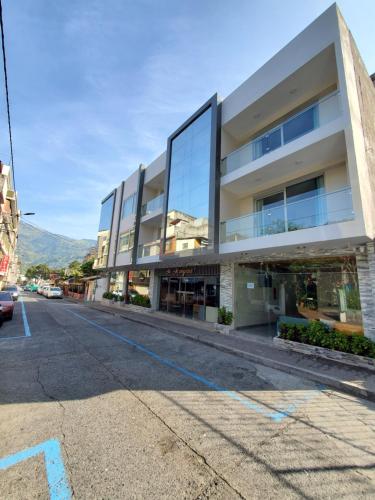 Xperience Hotel Ec