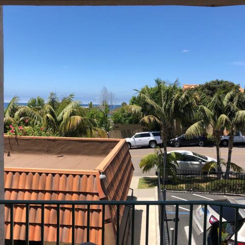 King Room Partial Sea View with Balcony
