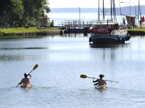 Bergs Slussar Vandrarhem & Stugor