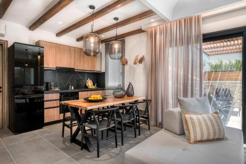 Kitchen, Sezian Boutique Homes and Villas in Psathaki
