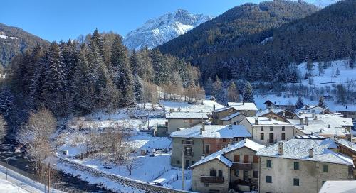 Appartamento Castellaccio - Apartment - Ponte di Legno