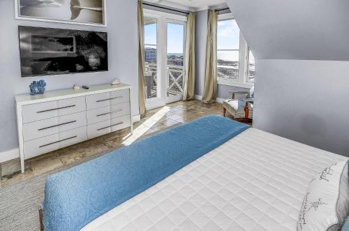 STUNNING GULF VIEWS - 3BR WaterSound Condo #426A - Steps to Beach and Pool condo - image 3