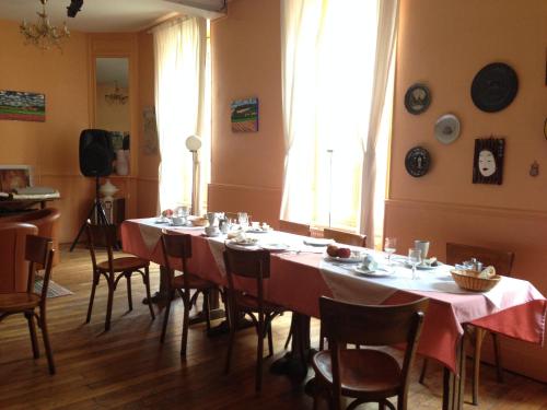 Restorāns, Les Epis d'Or in L'Isle-sur-Serein