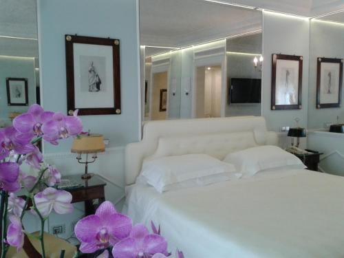 Excelsior Palace Hotel - image 12