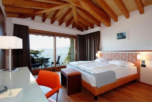 Double room, lake view