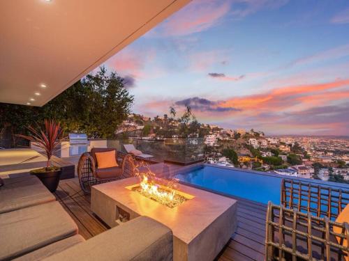 Stunning Franklin Villa 3 bedroom in Los Angeles, USA