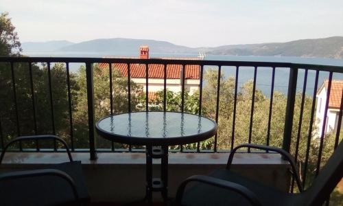Erkély/terasz, Apartments by the sea Valun, Cres - 386 in Valun