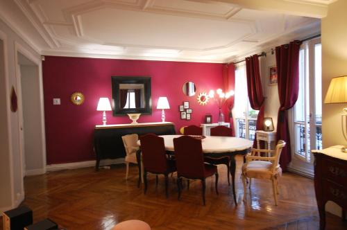 Two-Bedroom Apartment Champs-Elysées - Location saisonnière - Paris