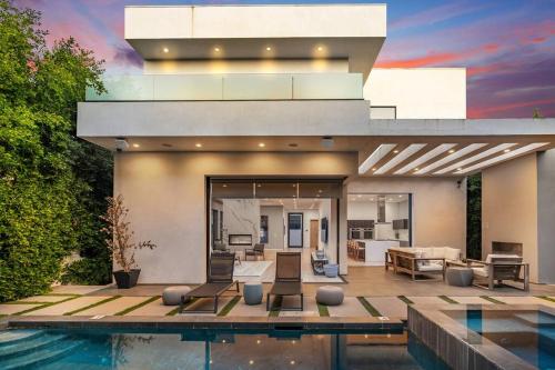 L Villa #K in Los Angeles, USA