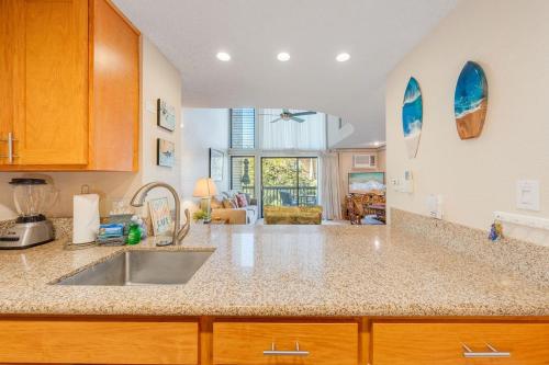 Tropical Oasis condo - image 7