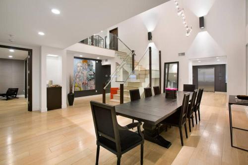 Valley Vista 5 bedroom Villa in Los Angeles, USA