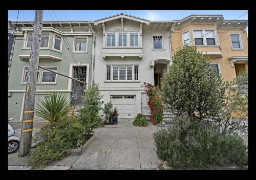 Exterior view, Big Lux Home w/Beaches, Golden Gate Park & Bridge. in Richmond District