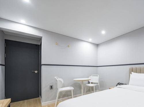 Number25 Hotel Namchuncheon — Photo 4