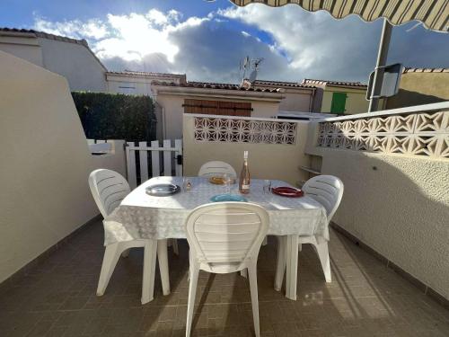 Apartment room in Pavillon a Valras-Plage Proche Plage 4 Personnes Parking Climatisation - FR-1-701-25