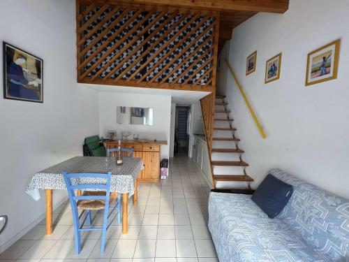 Apartment image 7