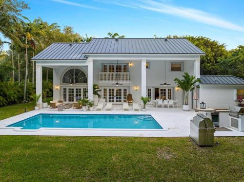 Cutler Estate! 5bdr, gated-pool! in Palmetto Bay (FL)