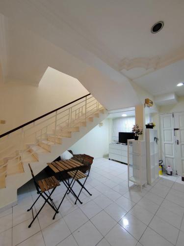 Bear Hill Vila - Homestay Melaka