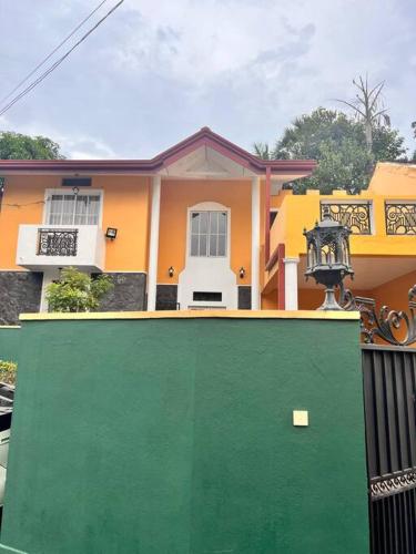 3 Bedroom house with parking space