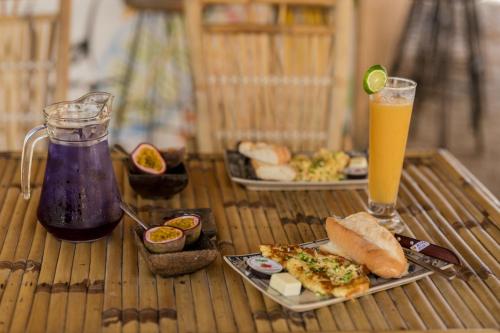 Food and beverages, Young Wild and Free in Mondol Seima