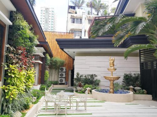 Garden, Adria Residences - Ruby Garden - 2 Bedroom for 4 person in Manila