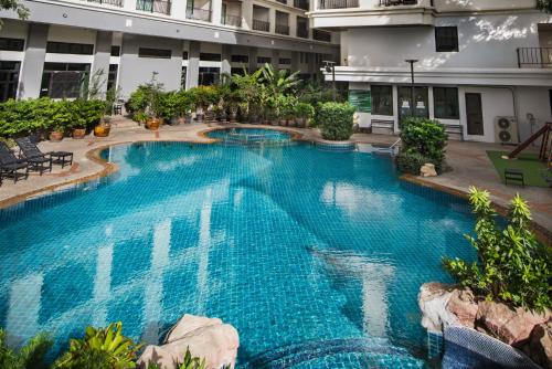 Mike Garden Resort Hotel